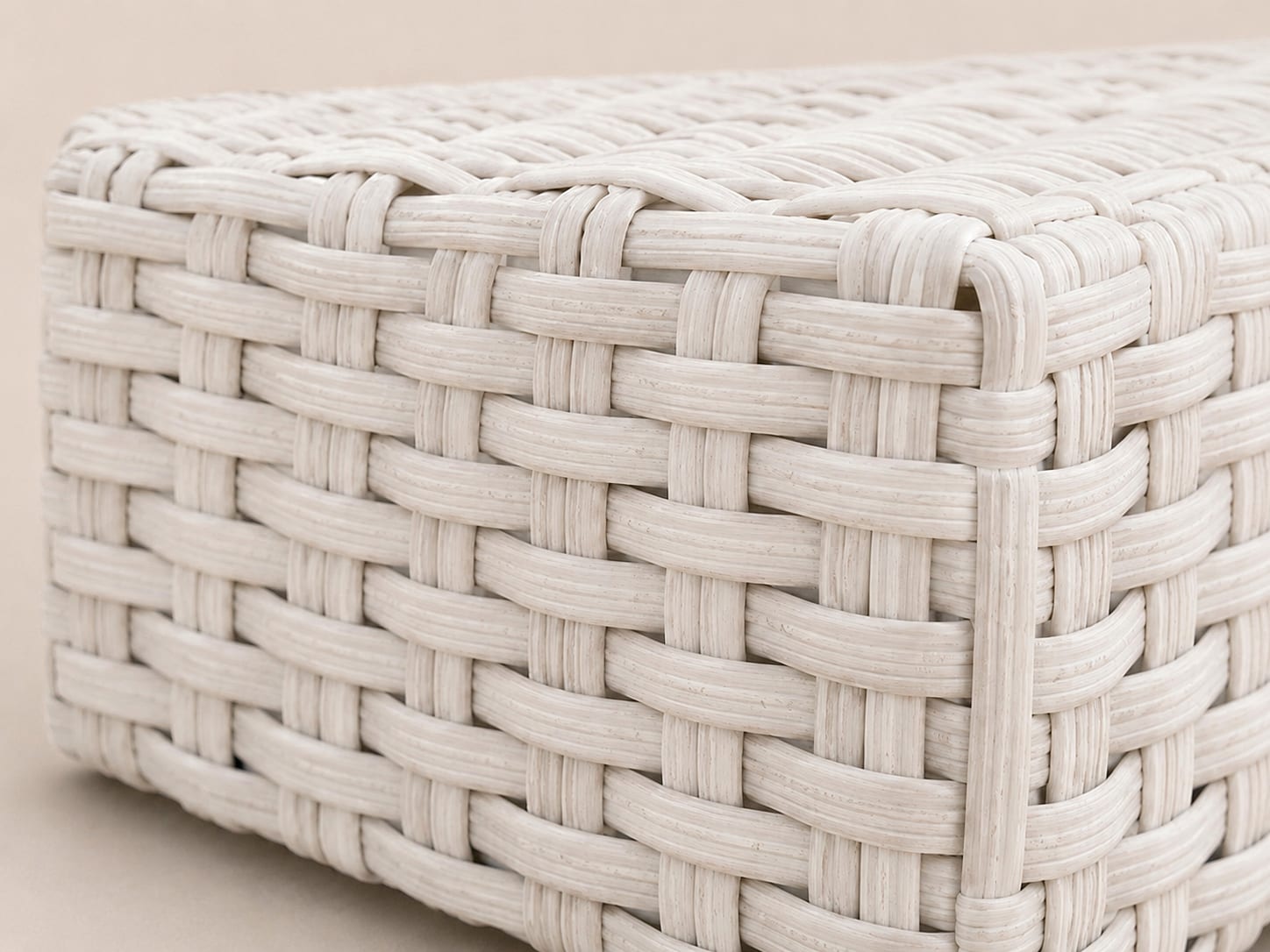 Bellavista Sofa, view 4